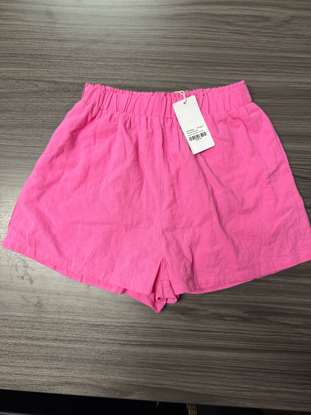 High-Waist Casual Shorts in Bright Pink